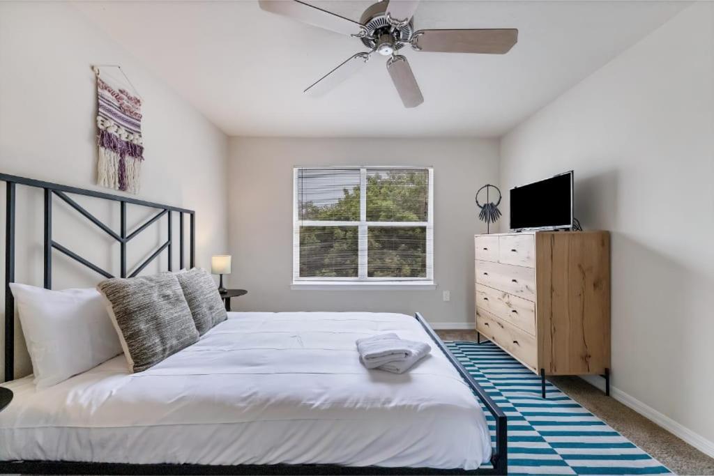Designed 2Br With Balcony Pool And Gym Apartamento Bradenton Exterior foto